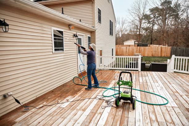 Best Pressure Washing Siding  in Bloomington, IL